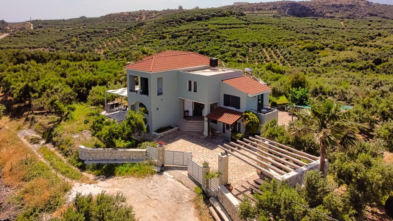 Venizelos Studios Платаньяс Экстерьер фото